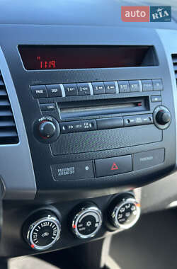 Внедорожник / Кроссовер Citroen C-Crosser 2010 в 