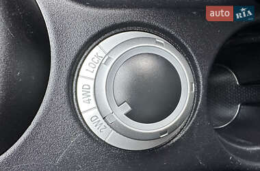 Внедорожник / Кроссовер Citroen C-Crosser 2010 в 