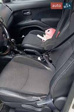 Внедорожник / Кроссовер Citroen C-Crosser 2007 в 