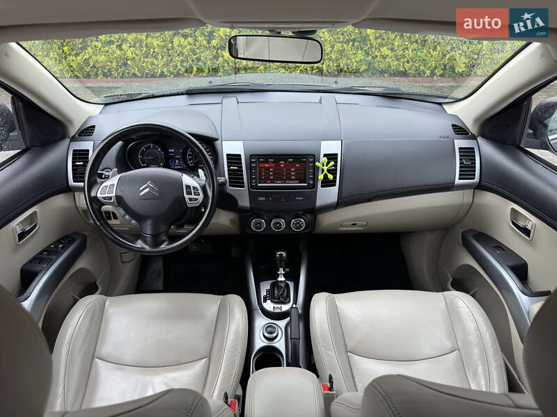 Позашляховик / Кросовер Citroen C-Crosser 2012 в Стрию