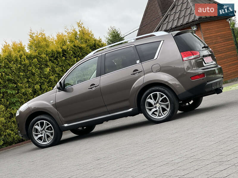 Позашляховик / Кросовер Citroen C-Crosser 2012 в Стрию