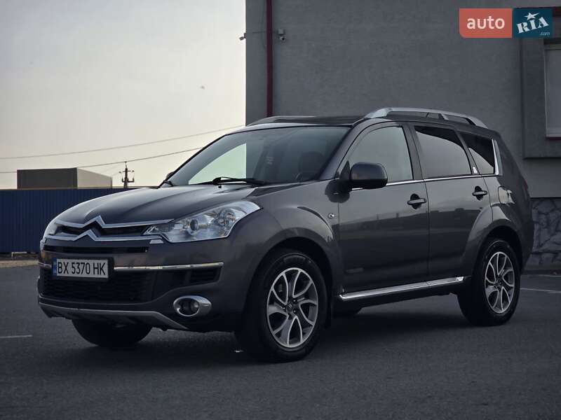 Позашляховик / Кросовер Citroen C-Crosser 2008 в 