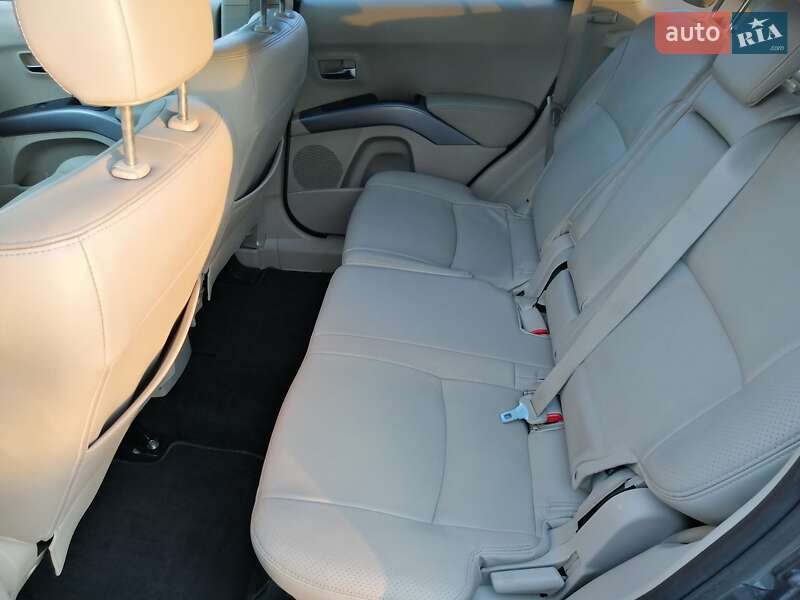 Внедорожник / Кроссовер Citroen C-Crosser 2009 в Ровно