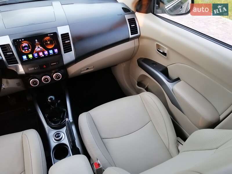 Внедорожник / Кроссовер Citroen C-Crosser 2009 в Ровно