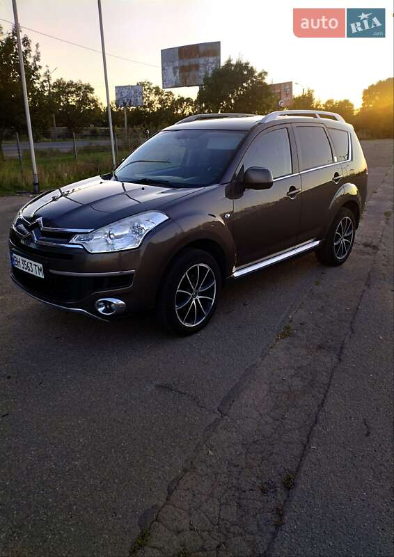 Внедорожник / Кроссовер Citroen C-Crosser 2010 в 