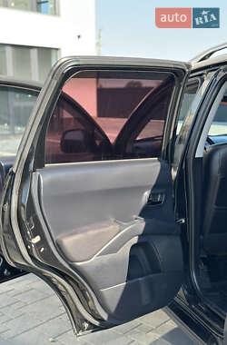 Внедорожник / Кроссовер Citroen C-Crosser 2009 в 