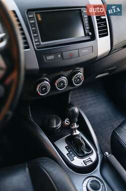 Внедорожник / Кроссовер Citroen C-Crosser 2010 в 