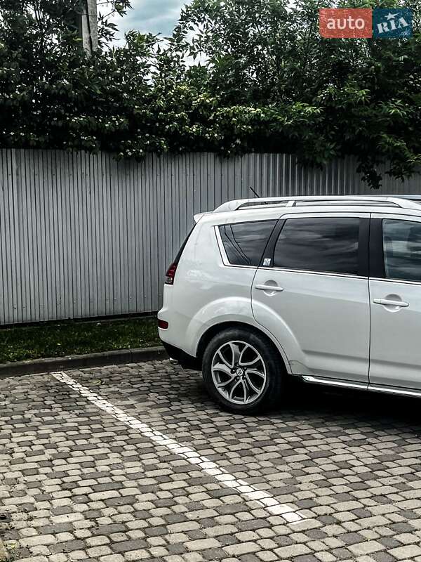 Позашляховик / Кросовер Citroen C-Crosser 2011 в Івано-Франківську фото 14 Позашляховик / Кросовер Citroen C-Crosser 2011 в Івано-Франківську