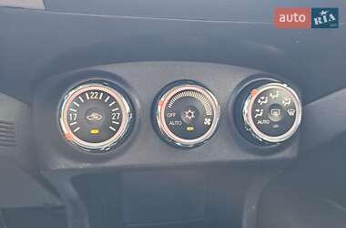 Внедорожник / Кроссовер Citroen C-Crosser 2011 в 