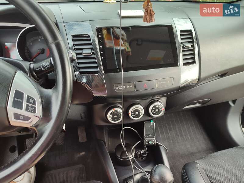 Позашляховик / Кросовер Citroen C-Crosser 2007 в Ковелі фото 9 Позашляховик / Кросовер Citroen C-Crosser 2007 в Ковелі