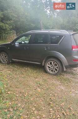 Позашляховик / Кросовер Citroen C-Crosser 2009 в 