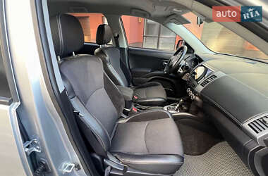 Внедорожник / Кроссовер Citroen C-Crosser 2009 в 
