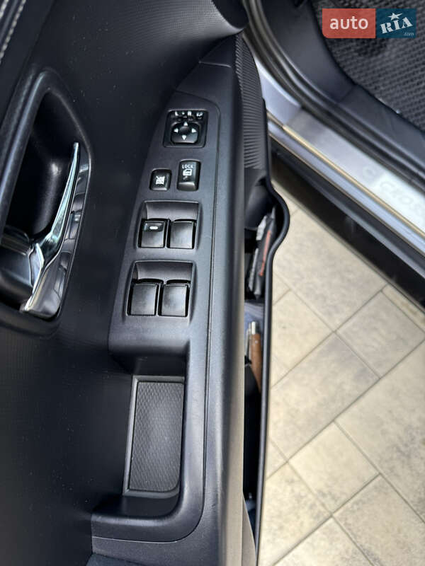 Внедорожник / Кроссовер Citroen C-Crosser 2010 в Дружковке