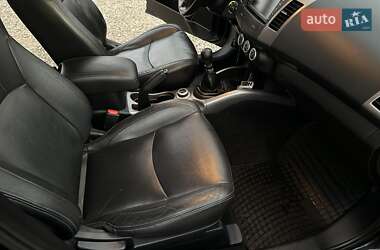 Внедорожник / Кроссовер Citroen C-Crosser 2009 в 