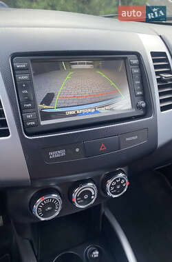 Внедорожник / Кроссовер Citroen C-Crosser 2011 в 