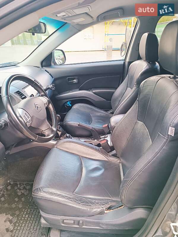 Внедорожник / Кроссовер Citroen C-Crosser 2009 в Ивано-Франковске фото 10 Внедорожник / Кроссовер Citroen C-Crosser 2009 в Ивано-Франковске