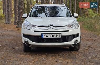 Позашляховик / Кросовер Citroen C-Crosser 2010 в 