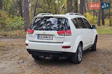 Позашляховик / Кросовер Citroen C-Crosser 2010 в 