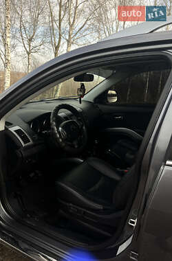 Позашляховик / Кросовер Citroen C-Crosser 2010 в  фото 4 Позашляховик / Кросовер Citroen C-Crosser 2010 в