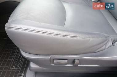 Внедорожник / Кроссовер Citroen C-Crosser 2012 в 