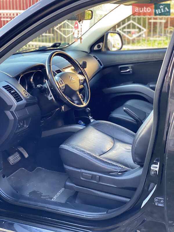 Внедорожник / Кроссовер Citroen C-Crosser 2010 в Копычинце фото 9 Внедорожник / Кроссовер Citroen C-Crosser 2010 в Копычинце