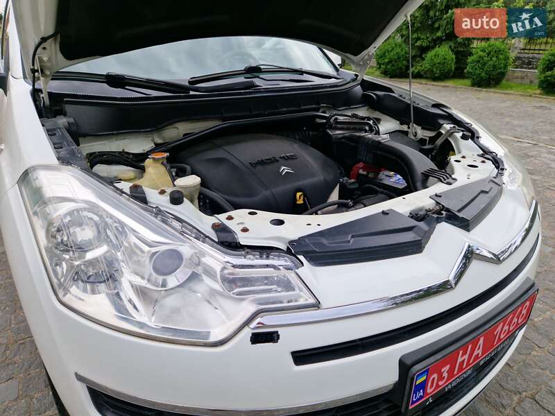 Внедорожник / Кроссовер Citroen C-Crosser 2008 в Золочеве фото 38 Внедорожник / Кроссовер Citroen C-Crosser 2008 в Золочеве