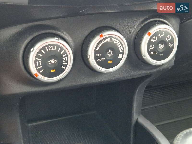 Внедорожник / Кроссовер Citroen C-Crosser 2008 в Золочеве фото 45 Внедорожник / Кроссовер Citroen C-Crosser 2008 в Золочеве