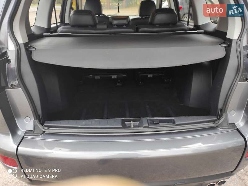 Внедорожник / Кроссовер Citroen C-Crosser 2010 в Луцке фото 15 Внедорожник / Кроссовер Citroen C-Crosser 2010 в Луцке