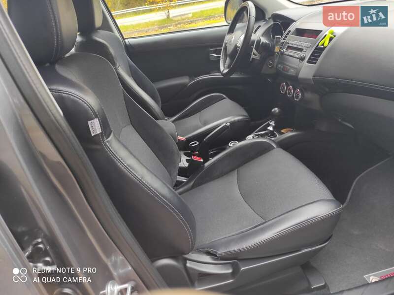 Внедорожник / Кроссовер Citroen C-Crosser 2010 в Луцке фото 19 Внедорожник / Кроссовер Citroen C-Crosser 2010 в Луцке