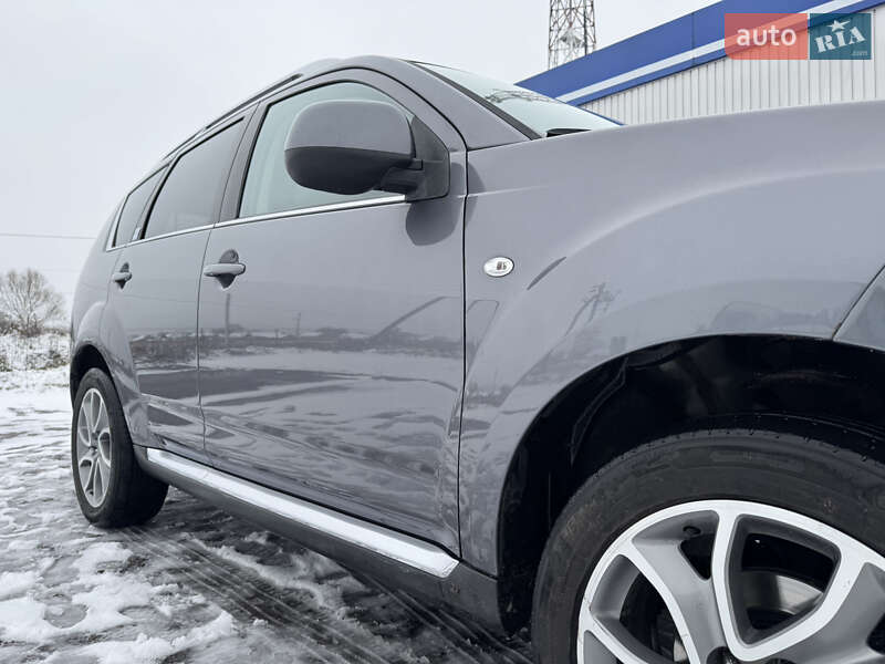 Позашляховик / Кросовер Citroen C-Crosser 2010 в Радивиліві