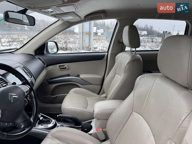 Позашляховик / Кросовер Citroen C-Crosser 2010 в Радивиліві