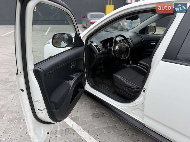 Внедорожник / Кроссовер Citroen C-Crosser 2012 в Кременце фото 23 Внедорожник / Кроссовер Citroen C-Crosser 2012 в Кременце