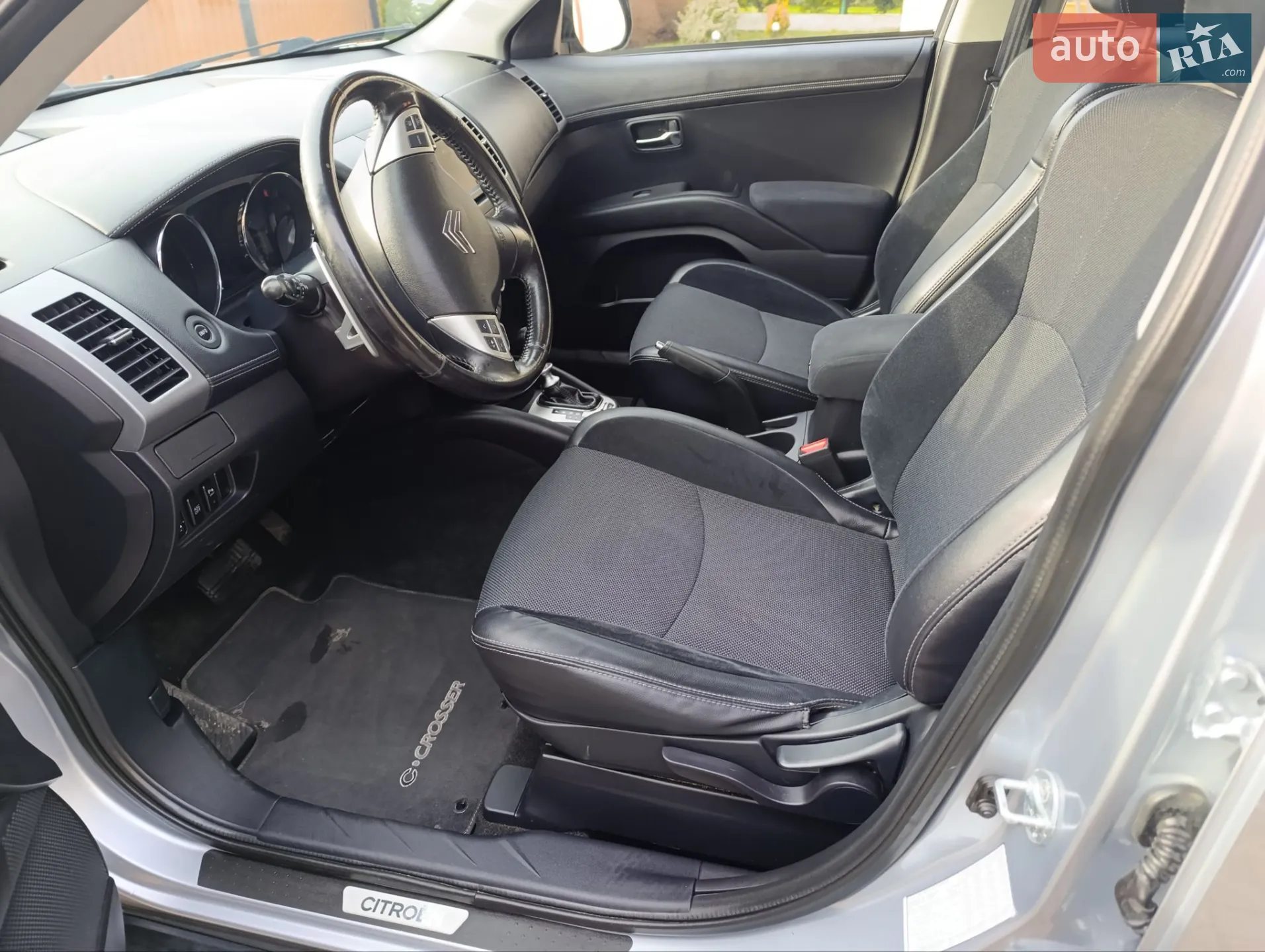 2010 Citroen C-Crosser - мініатюра 18