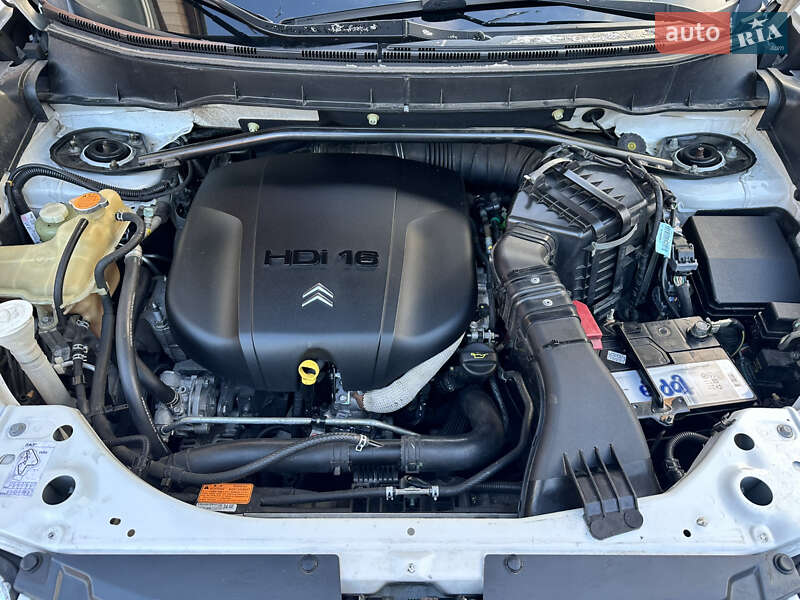 Внедорожник / Кроссовер Citroen C-Crosser 2011 в Ахтырке