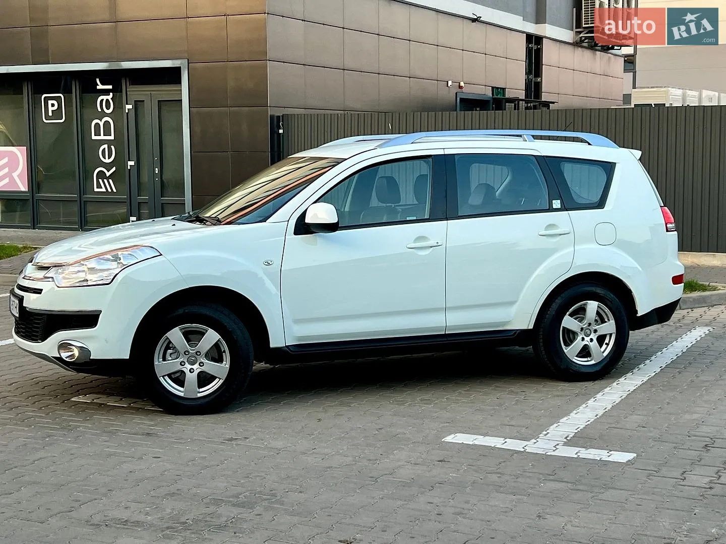 2010 Citroen C-Crosser - мініатюра 12