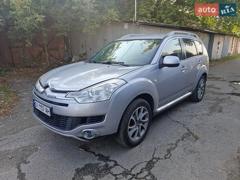 Citroen C-Crosser