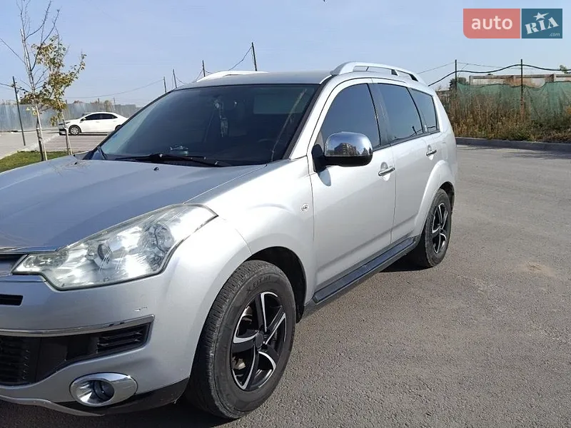 Citroen C-Crosser