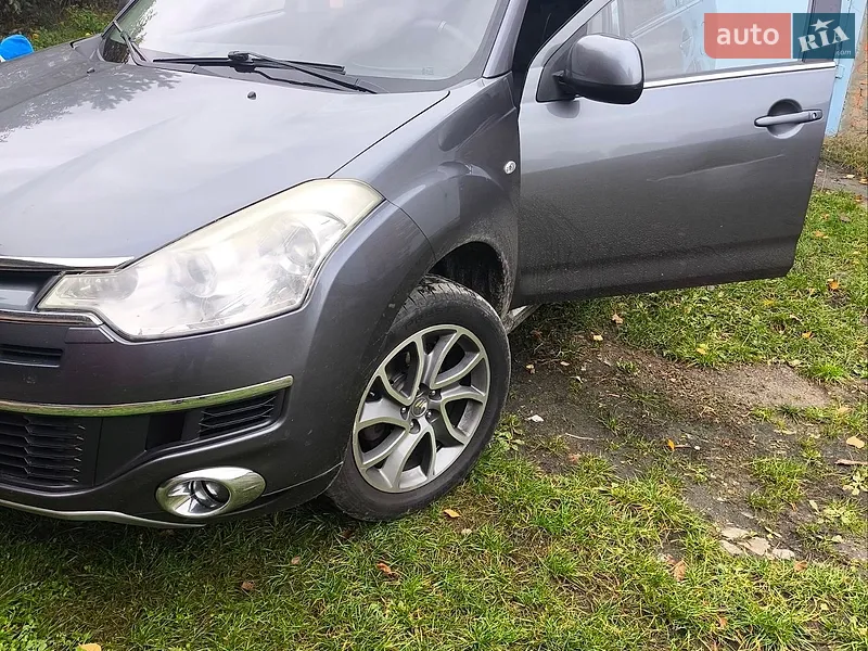 Citroen C-Crosser
