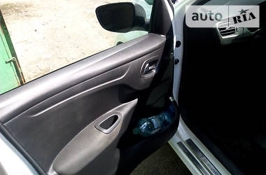 Седан Citroen C-Elysee 2013 в 