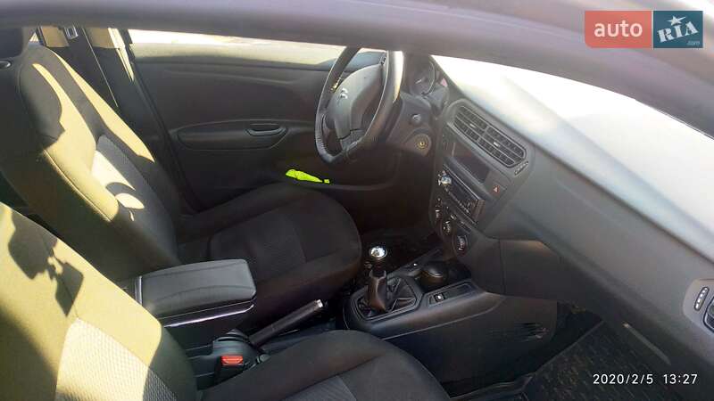 Седан Citroen C-Elysee 2013 в Звягелі