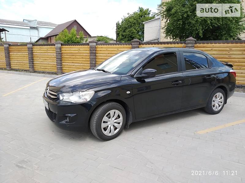 Седан Citroen C-Elysee 2013 в 