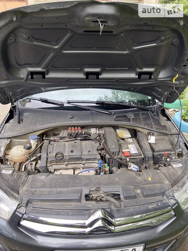 Седан Citroen C-Elysee 2013 в Калуше