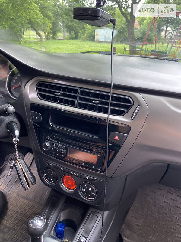 Седан Citroen C-Elysee 2013 в Калуше