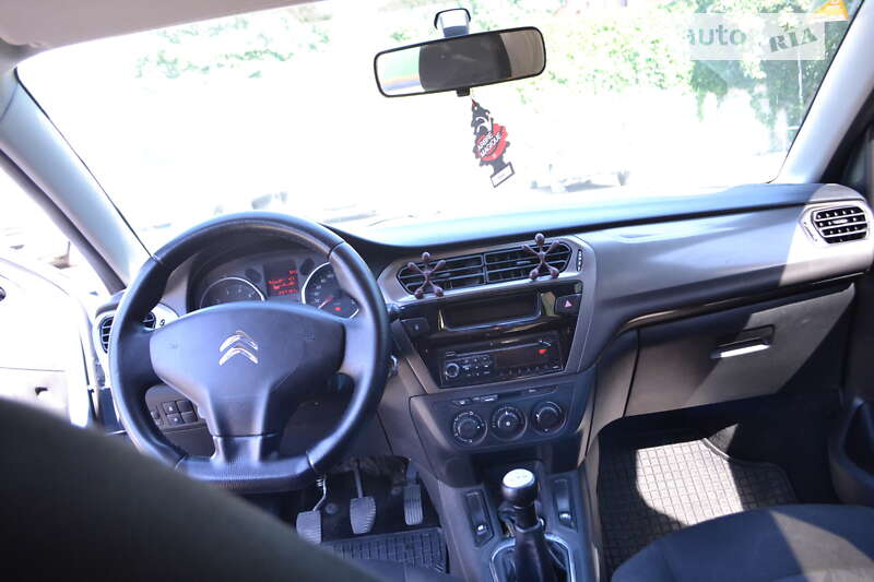 Седан Citroen C-Elysee 2013 в Рівному