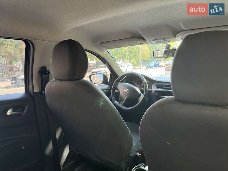 Седан Citroen C-Elysee 2013 в Ладыжине