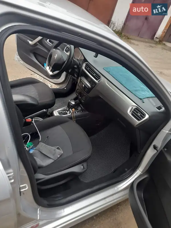 Седан Citroen C-Elysee 2016 в 