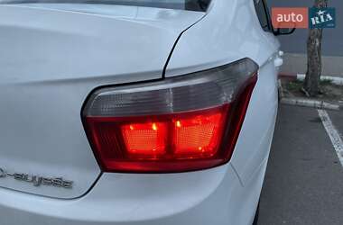 Седан Citroen C-Elysee 2013 в 
