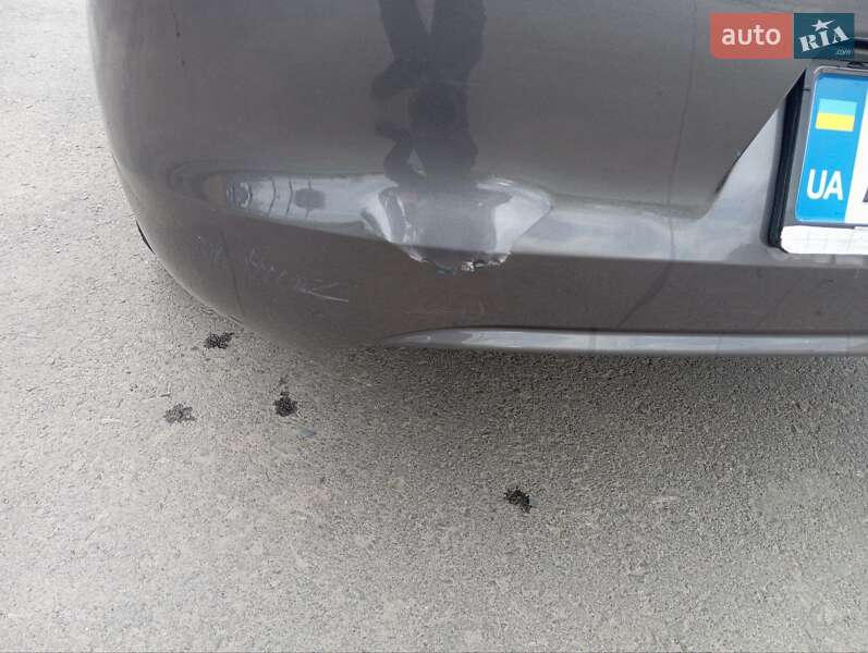 Седан Citroen C-Elysee 2018 в Мукачево
