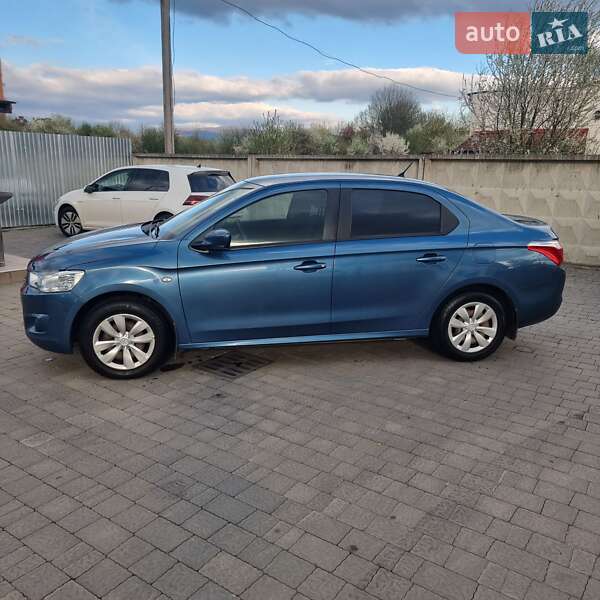 Седан Citroen C-Elysee 2013 в Ужгороде