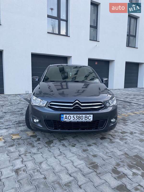 Седан Citroen C-Elysee 2013 в 